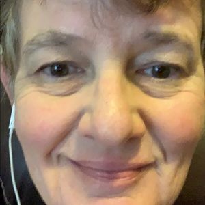 Meet your Posher, Deborah